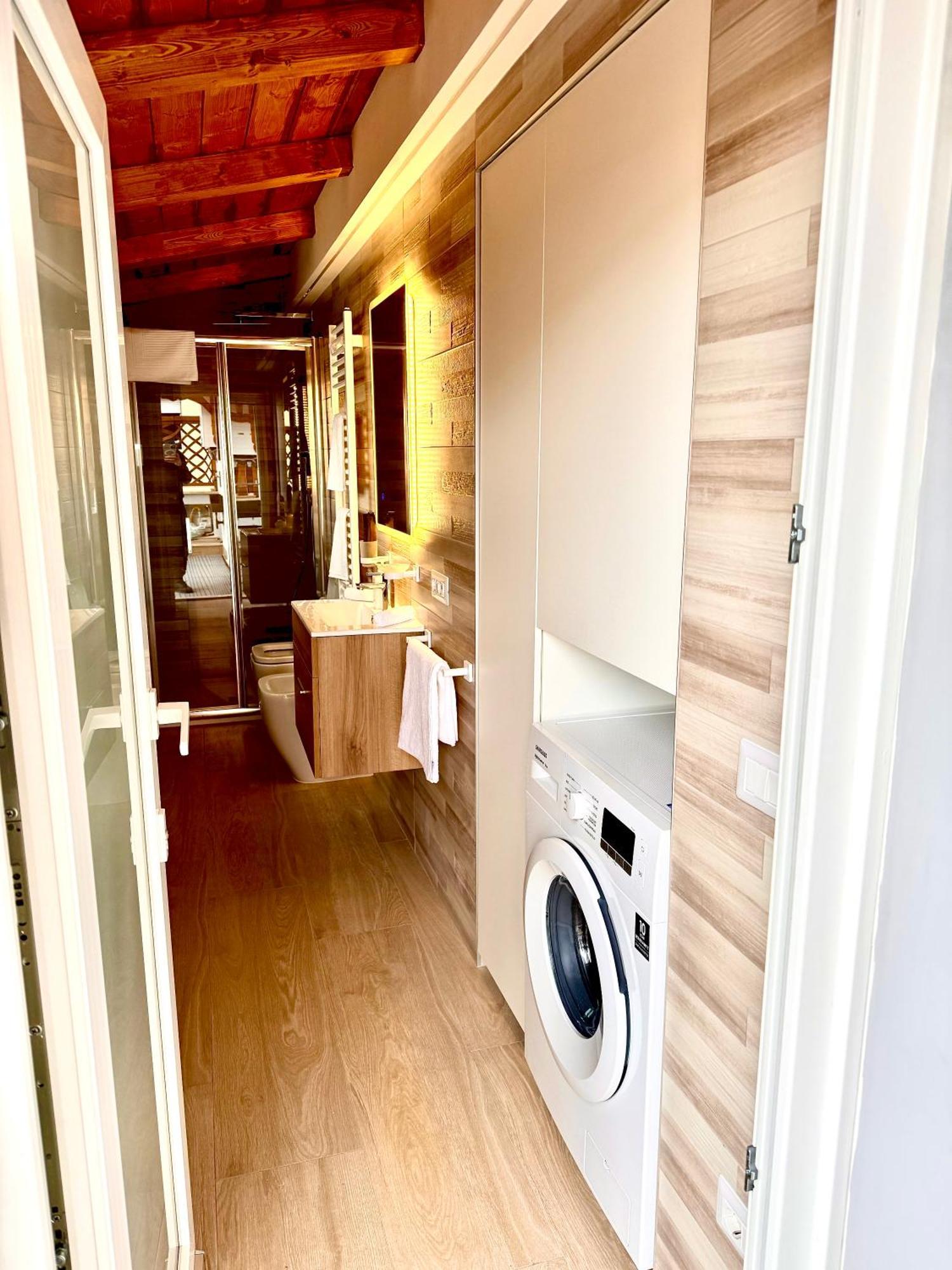 Luxury Apartment Togliatti ローマ エクステリア 写真
